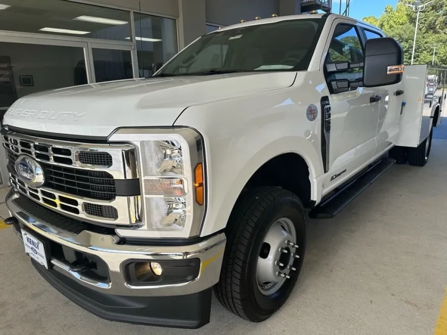 2026 Ford F-350 XL photo 1
