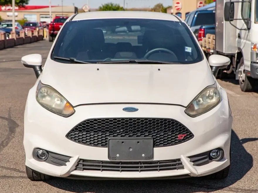 2017 Ford Fiesta ST photo 1