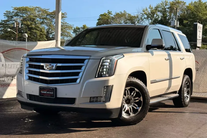 2015 Cadillac Escalade Premium Sport photo 1
