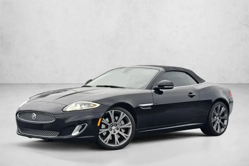 2013 Jaguar XK Base Convertible photo 1