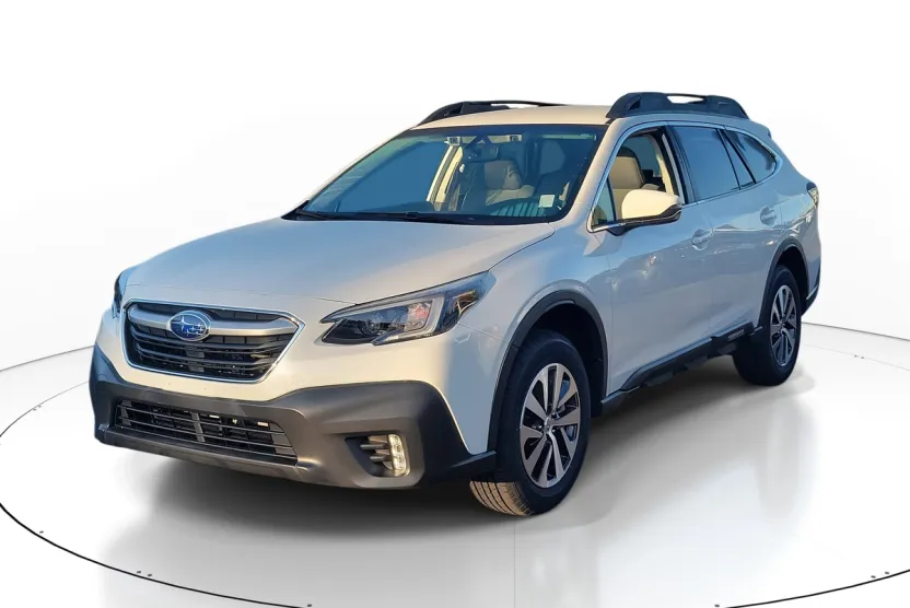 2020 Subaru Outback Premium photo 1