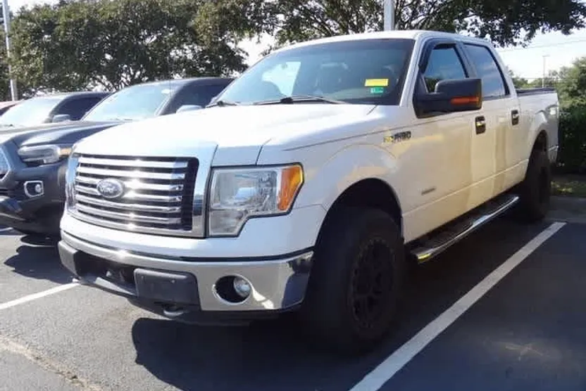 2012 Ford F-150 XLT photo 1