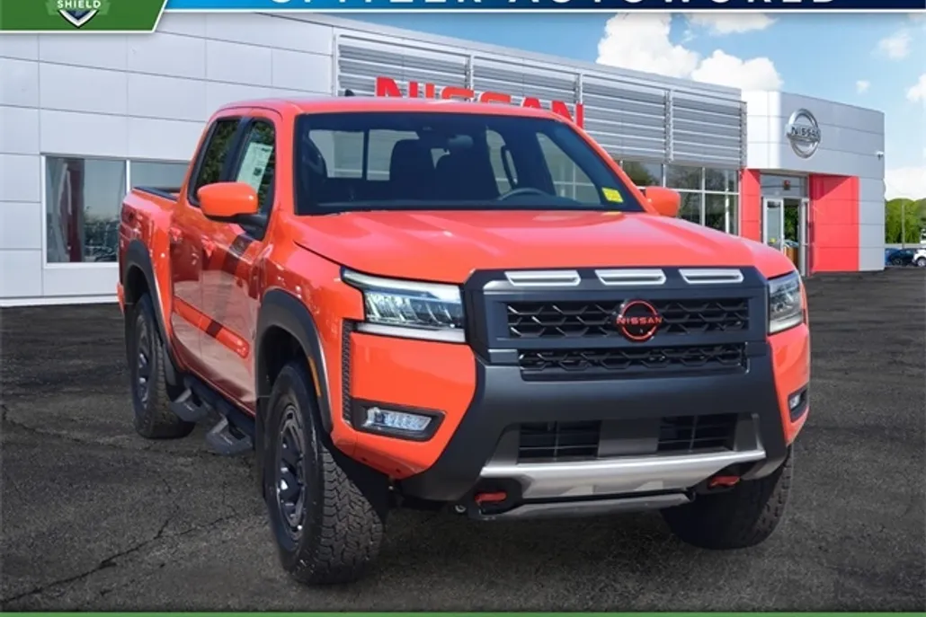 2025 Nissan Frontier PRO-4X photo 1