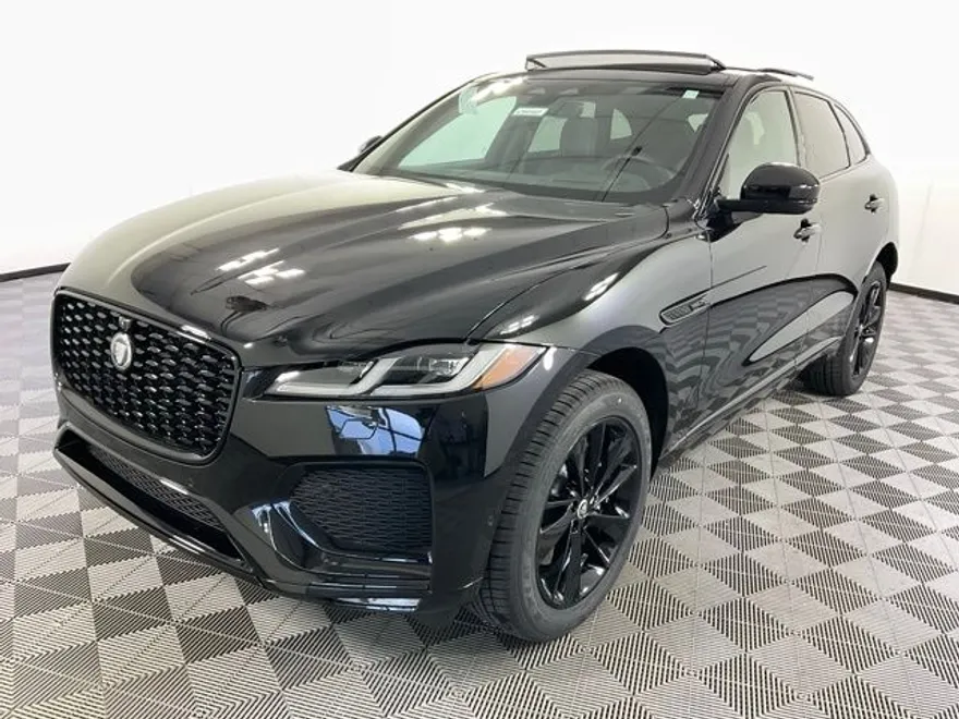 2026 Jaguar F-PACE P250 R-Dynamic S photo 1