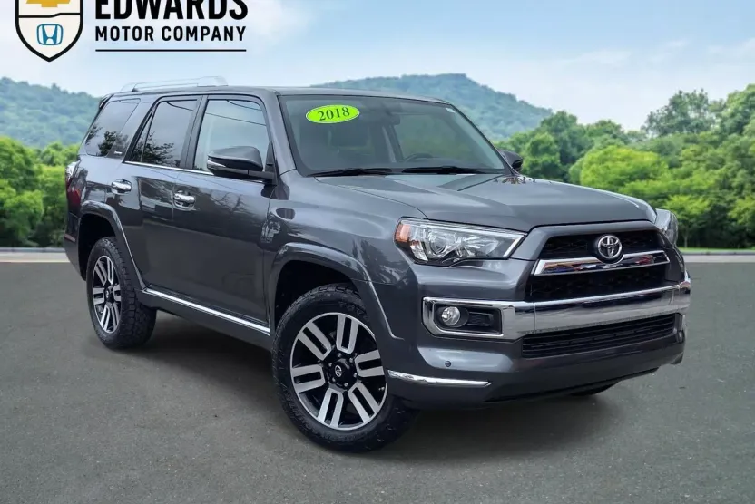 2018 Toyota 4Runner SR5 photo 1