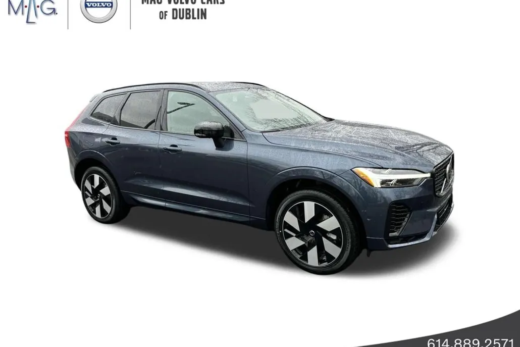 2025 Volvo XC60 T8 Plus photo 1