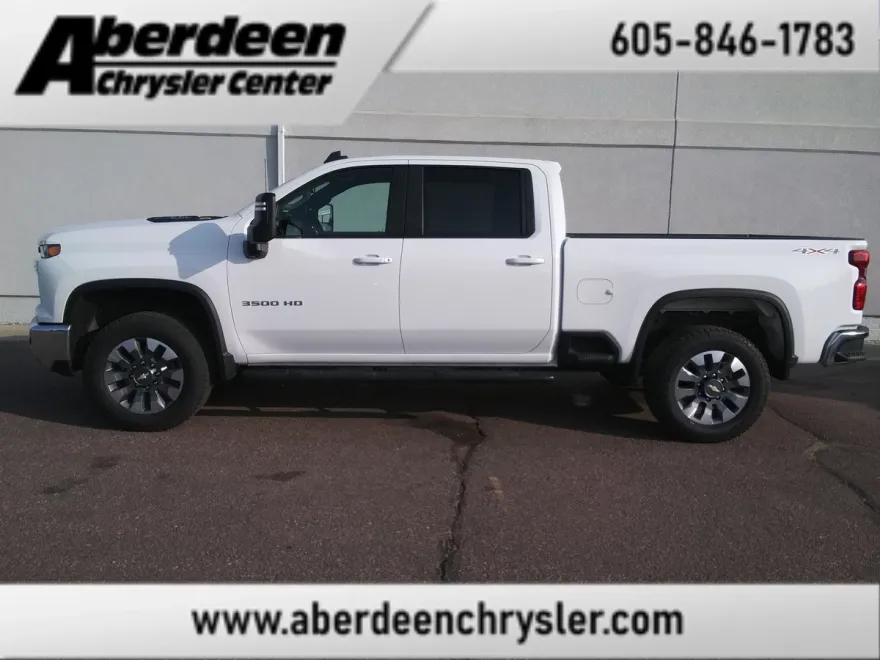 2024 Chevrolet Silverado 3500HD LT photo 1