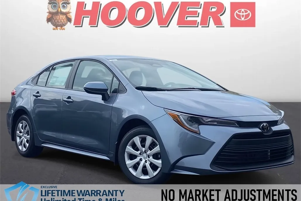 2026 Toyota Corolla LE photo 1