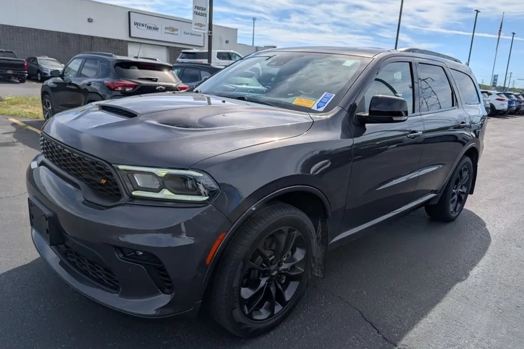 2023 Dodge Durango GT photo 1