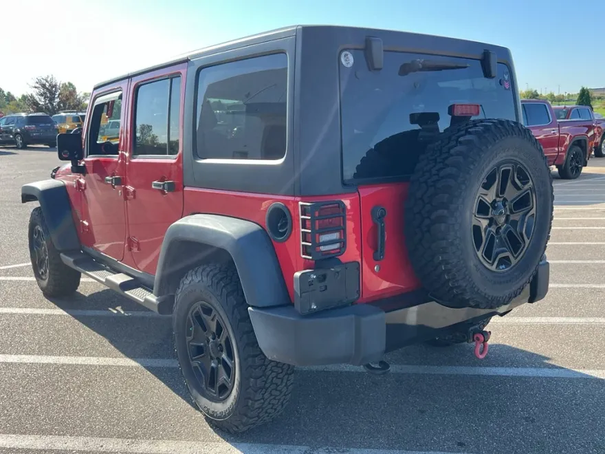 2015 Jeep Wrangler Unlimited Willys Wheeler photo 1