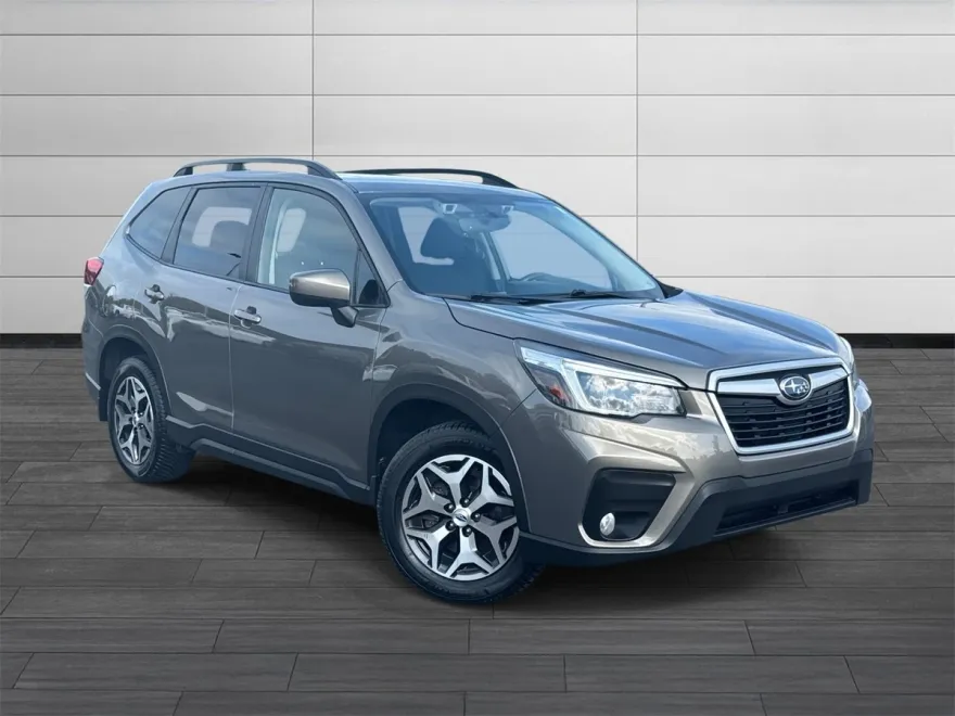 2021 Subaru Forester Premium photo 1