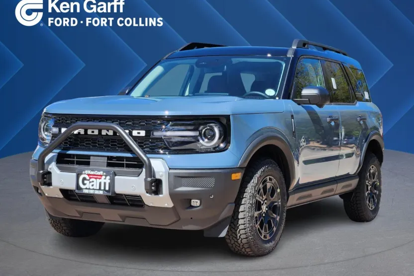 2025 Ford Bronco Sport Outer Banks photo 1