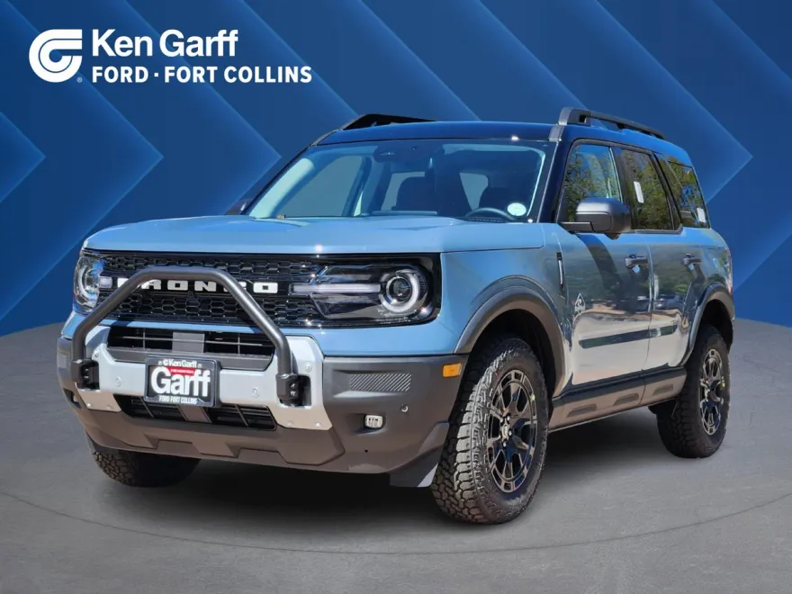 2025 Ford Bronco Sport Outer Banks photo 1