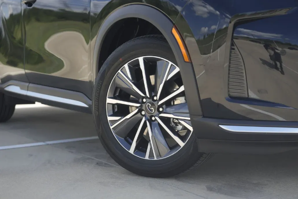 2026 Infiniti QX60 Luxe AWD photo 1