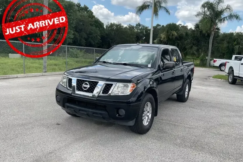 2017 Nissan Frontier SV photo 1