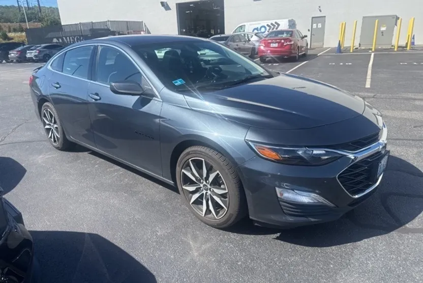 2020 Chevrolet Malibu RS photo 1