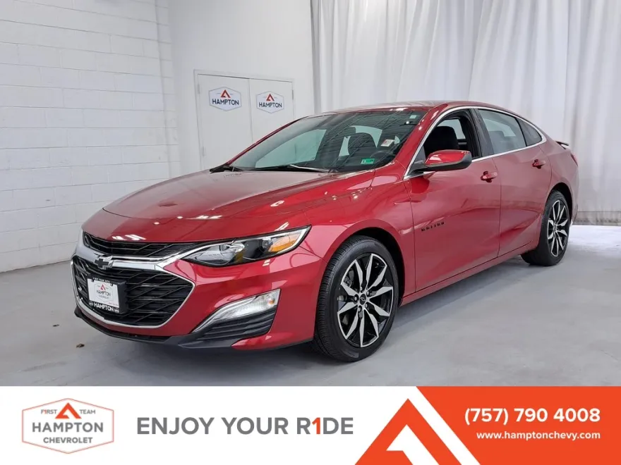 2022 Chevrolet Malibu RS photo 1