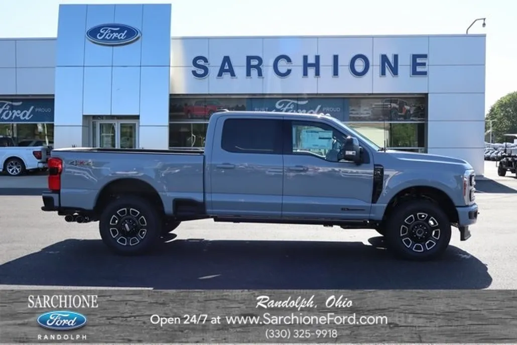 2025 Ford F-350 photo 1