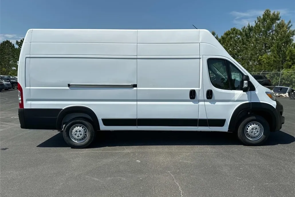 2024 Ram ProMaster 3500 photo 1
