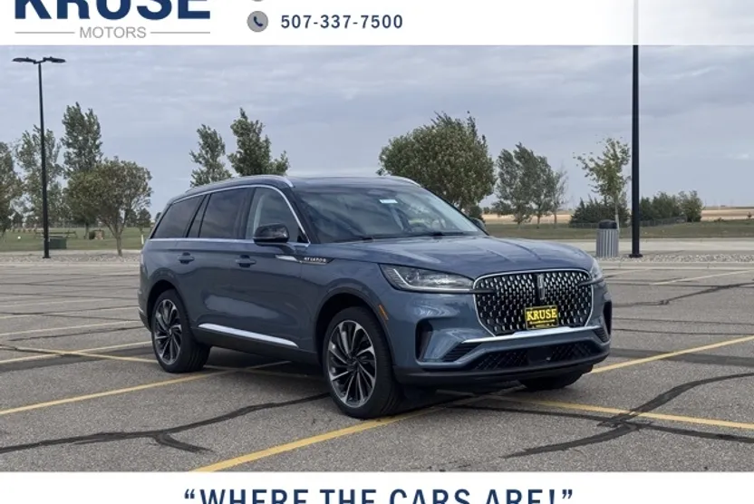 2025 Lincoln Aviator Reserve photo 1