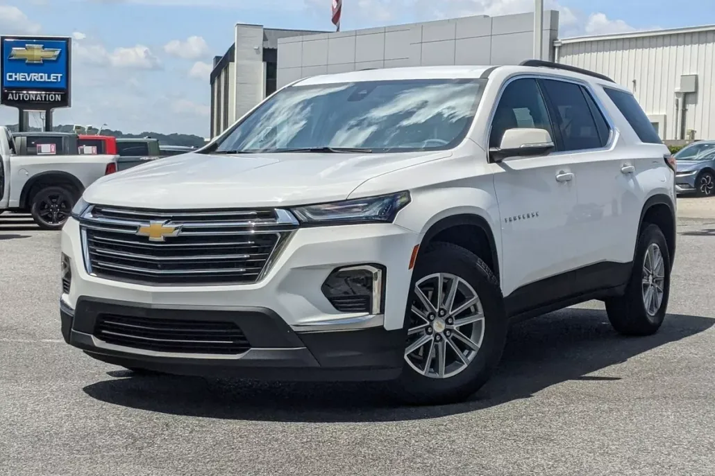 2023 Chevrolet Traverse 3LT photo 1