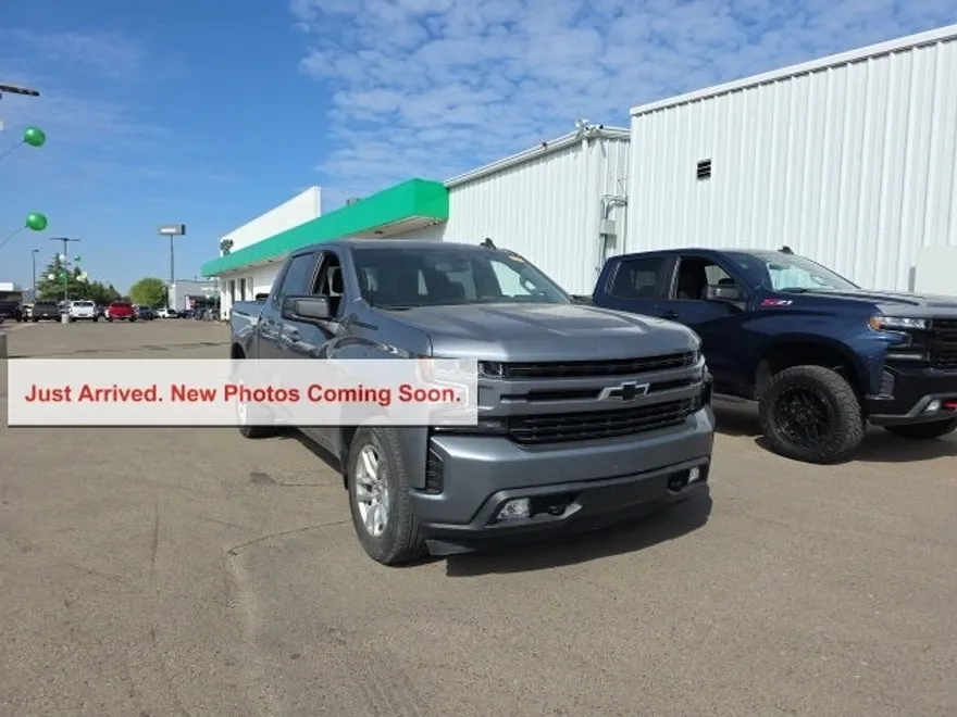 2022 Chevrolet Silverado 1500 RST photo 1