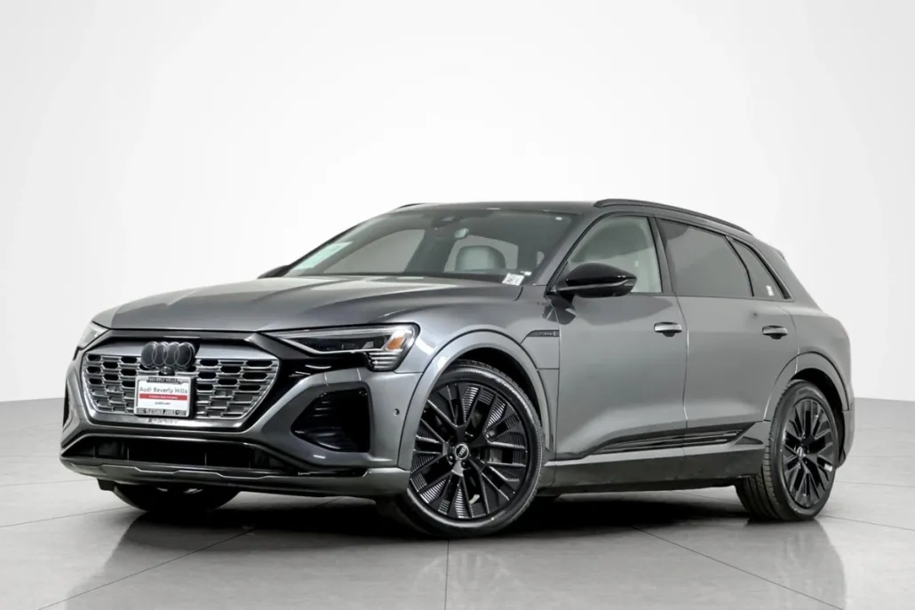 2024 Audi Q8 E-tron Prestige photo 1