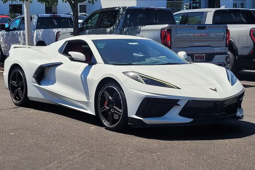 2023 Chevrolet Corvette Stingray 1LT Convertible photo 1