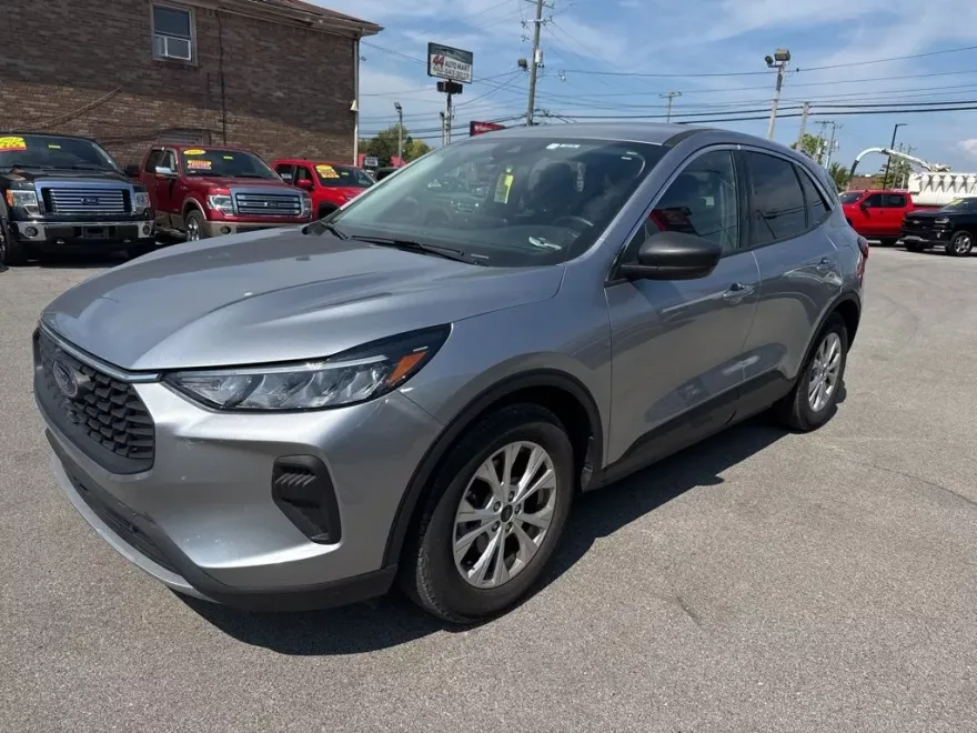 2023 Ford Escape Active photo 1
