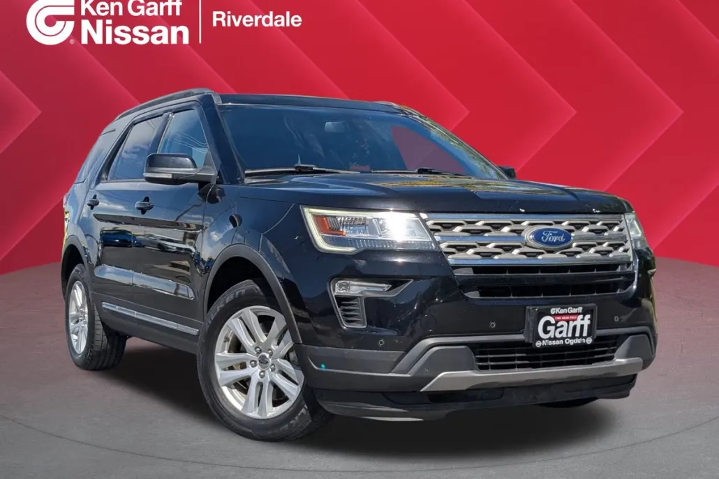 2018 Ford Explorer XLT photo 1