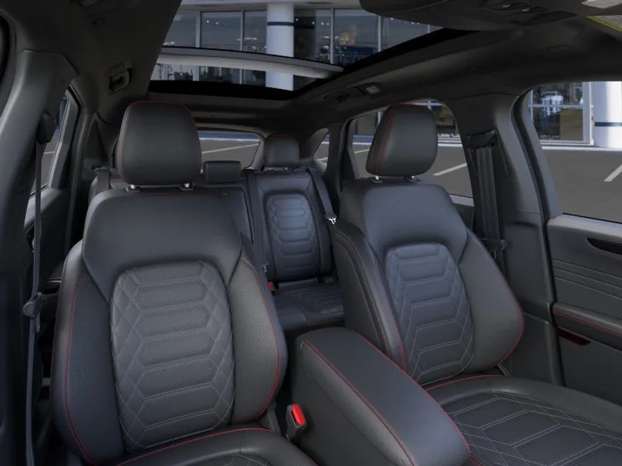 2024 Ford Escape ST-Line Elite photo 1