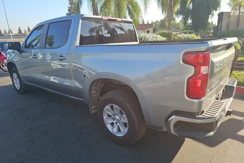 2025 Chevrolet Silverado 1500 photo 1