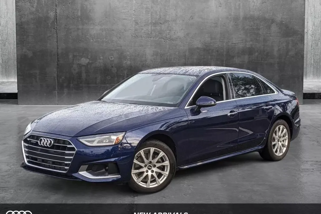 2022 Audi A4 Quattro Premium photo 1