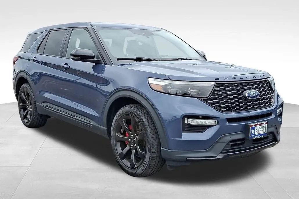 2021 Ford Explorer ST photo 1