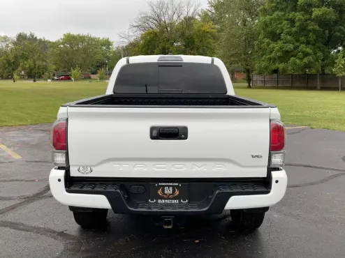 2022 Toyota Tacoma 4x4 TRD Sport photo 4