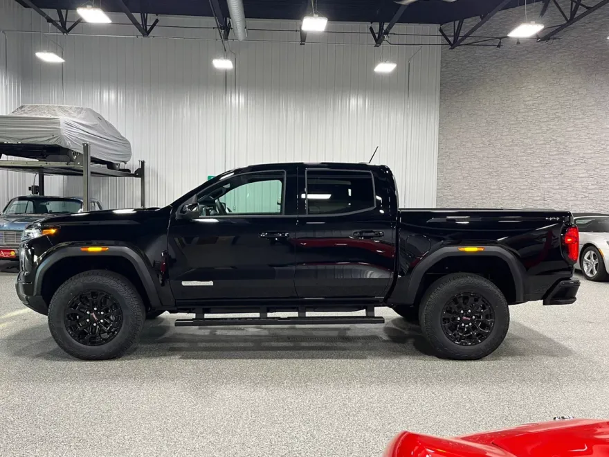 2026 Gmc Canyon Elevation photo 1