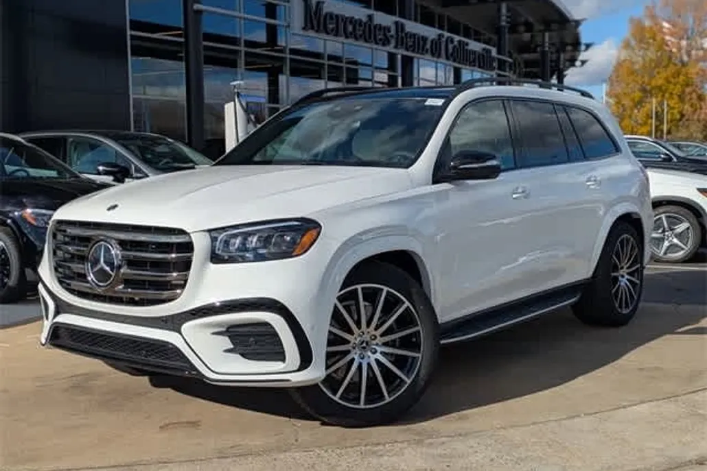 2025 Mercedes Benz GLS 580 photo 1