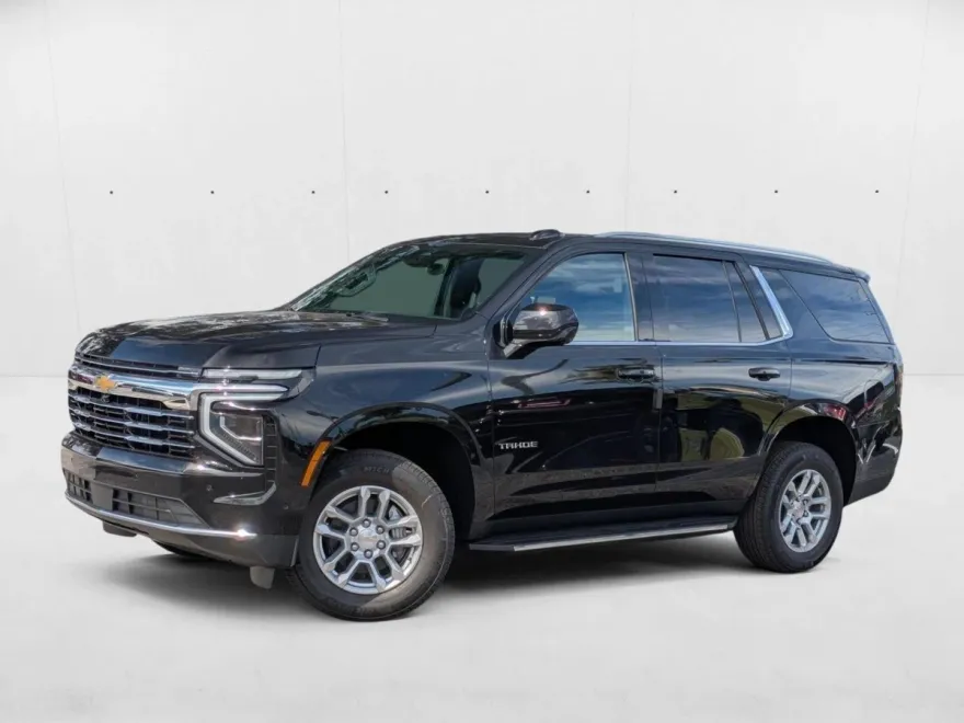 2025 Chevrolet Tahoe LT photo 1