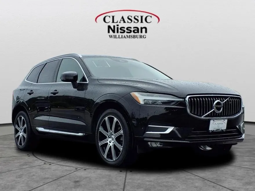 2021 Volvo XC60 T5 Inscription photo 1