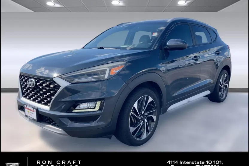 2019 Hyundai Tucson Sport photo 1