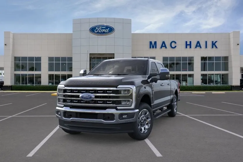 2026 Ford F-250 Lariat photo 1