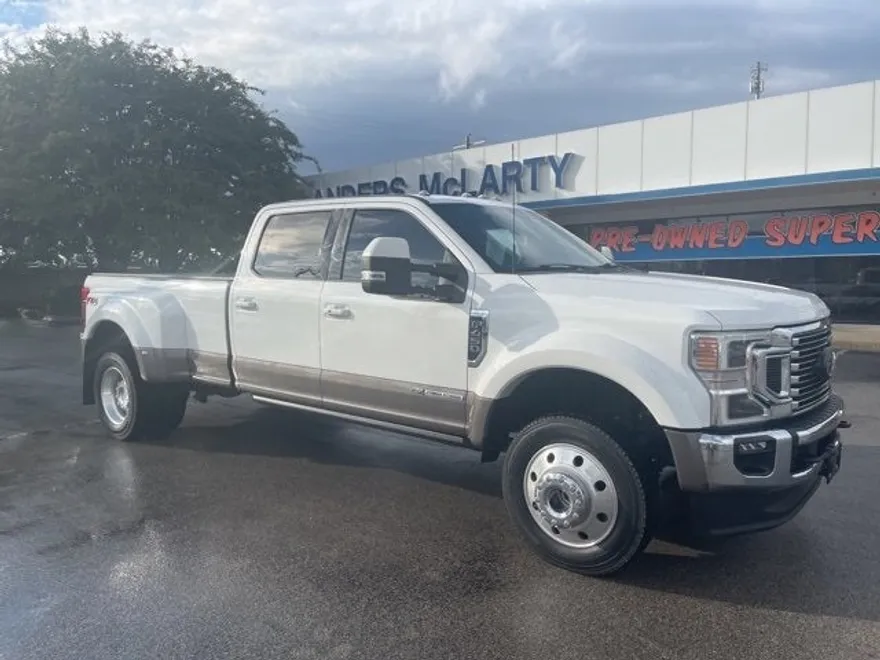 2022 Ford F-450 Lariat photo 1