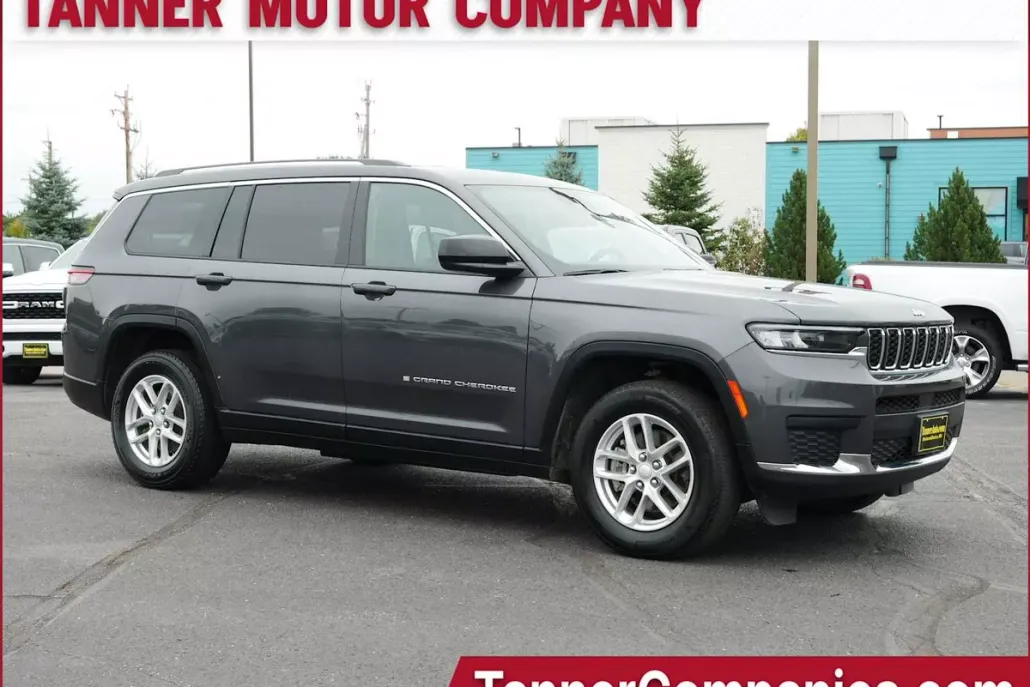 2023 Jeep Grand Cherokee Laredo photo 1