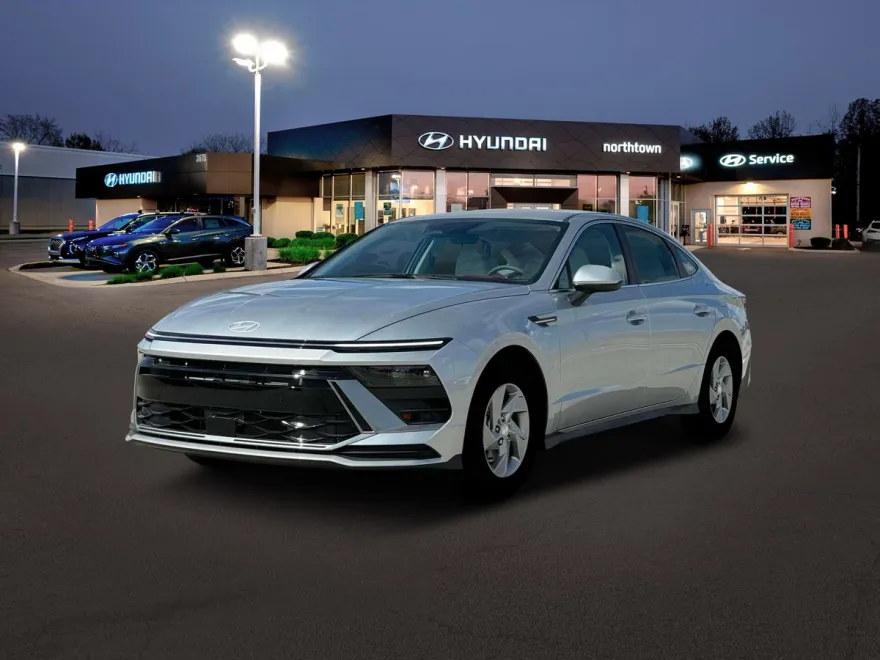 2025 Hyundai Sonata SE photo 1