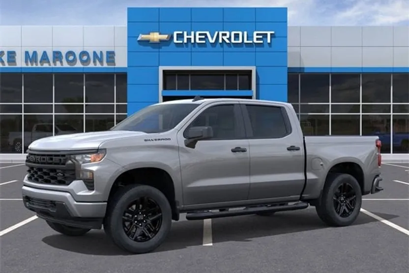 2026 Chevrolet Silverado 1500 Custom photo 1