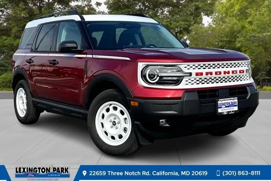 2025 Ford Bronco Sport Heritage photo 1