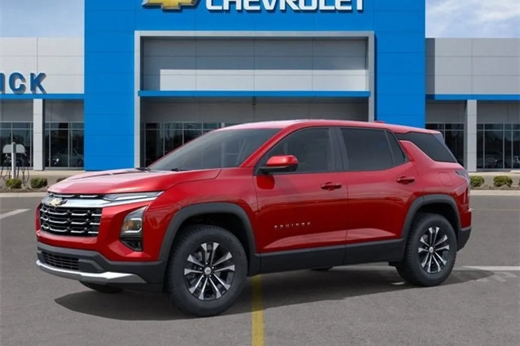 2026 Chevrolet Equinox LT photo 1