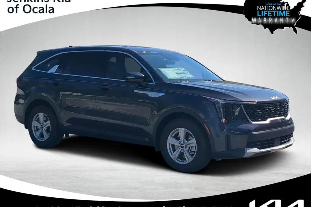 2026 Kia Sorento LX photo 1