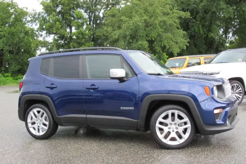 2021 Jeep Renegade Latitude photo 1