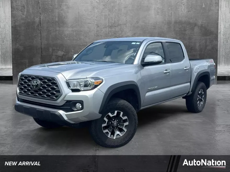 2023 Toyota Tacoma TRD V6 photo 1